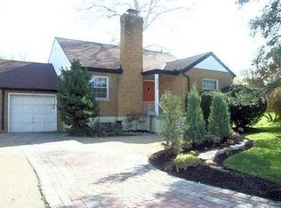 5626 Beechmont Ave, Cincinnati, OH