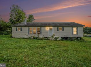 18 Maple Ave, Granville, PA 17029