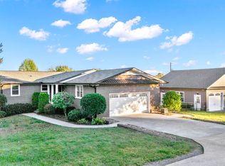 1482 Old Charleston Rd NE, Cleveland, TN 37312