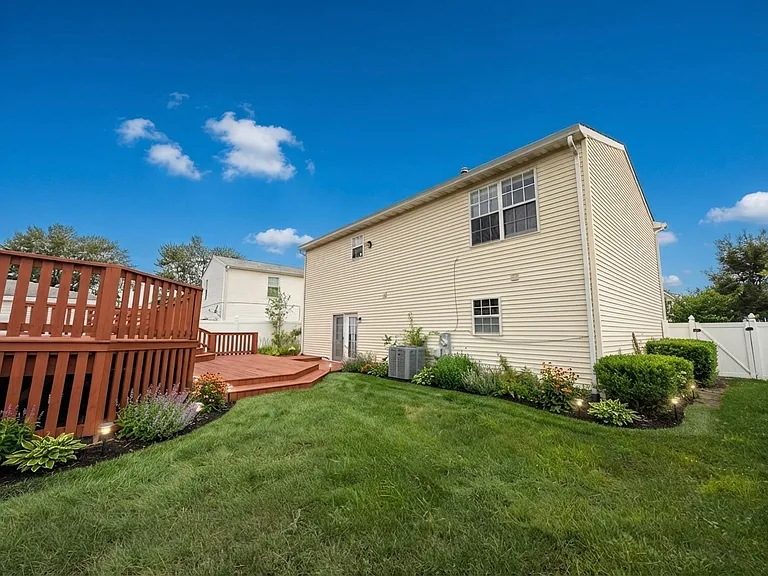 8049 W Norwood Dr — Photo 10