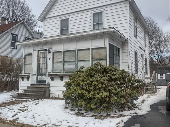 5 8th St, Oneonta, NY 13820