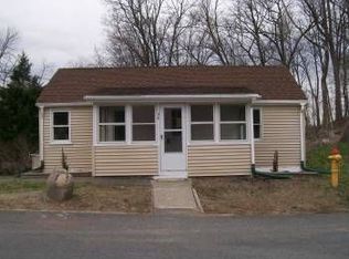 34 Carroll St, Newburgh, NY 12550