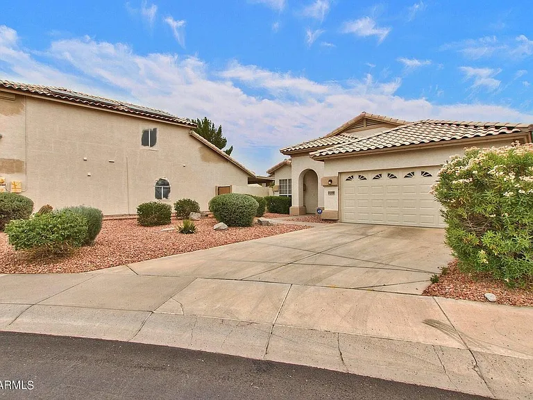 9209 E Pershing Ave — Photo 3