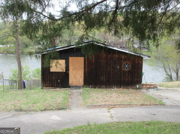220 Lakeshore Dr, Stockbridge, GA 30281