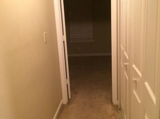 6562 Oak Mill Ct, Morrow, GA 30260