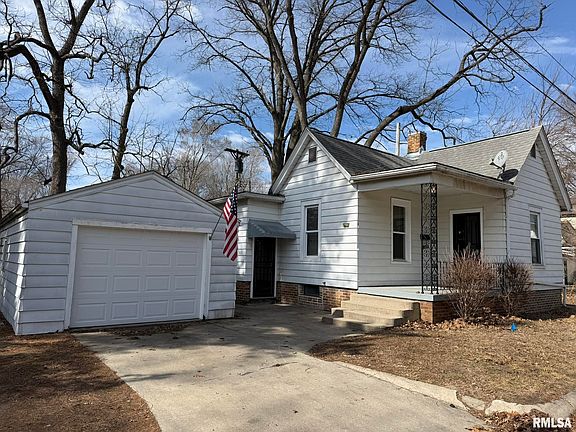 3rd image of 611 S Illinois St