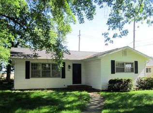 800 North Dr, Crawfordsville, IN