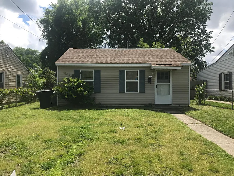 517 Ford Rd — Photo 1