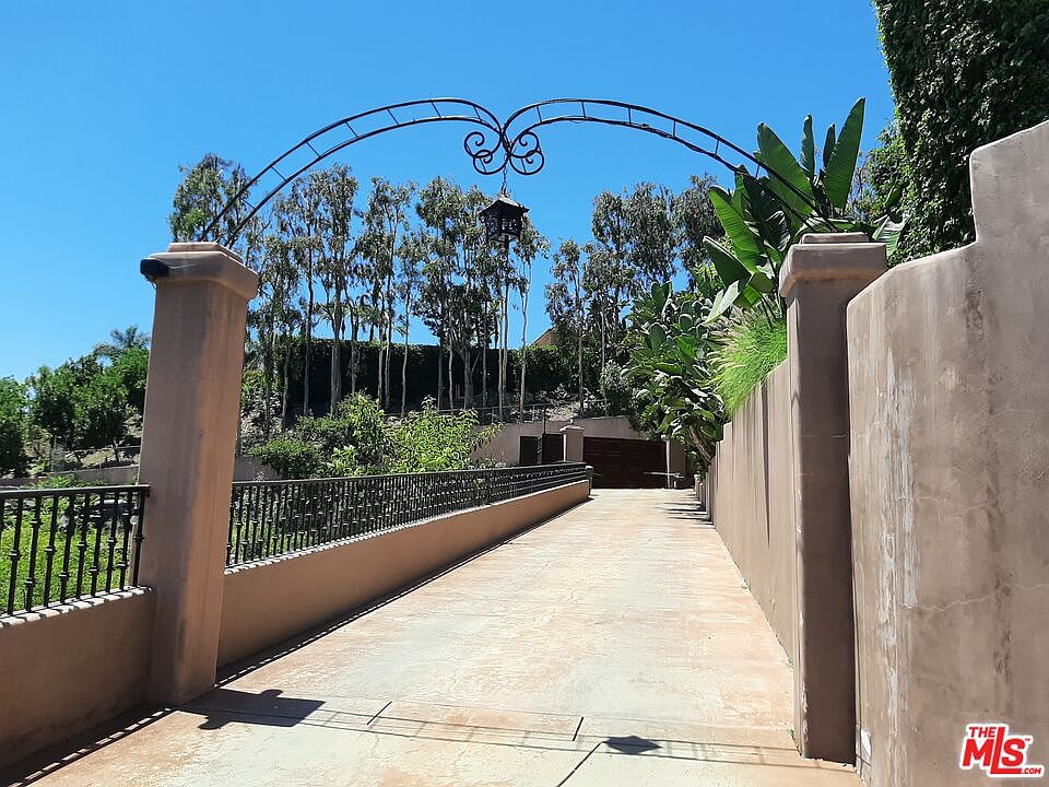 1316 Beverly Grove Pl, Beverly Hills, CA 90210 MLS 23295035 Zillow