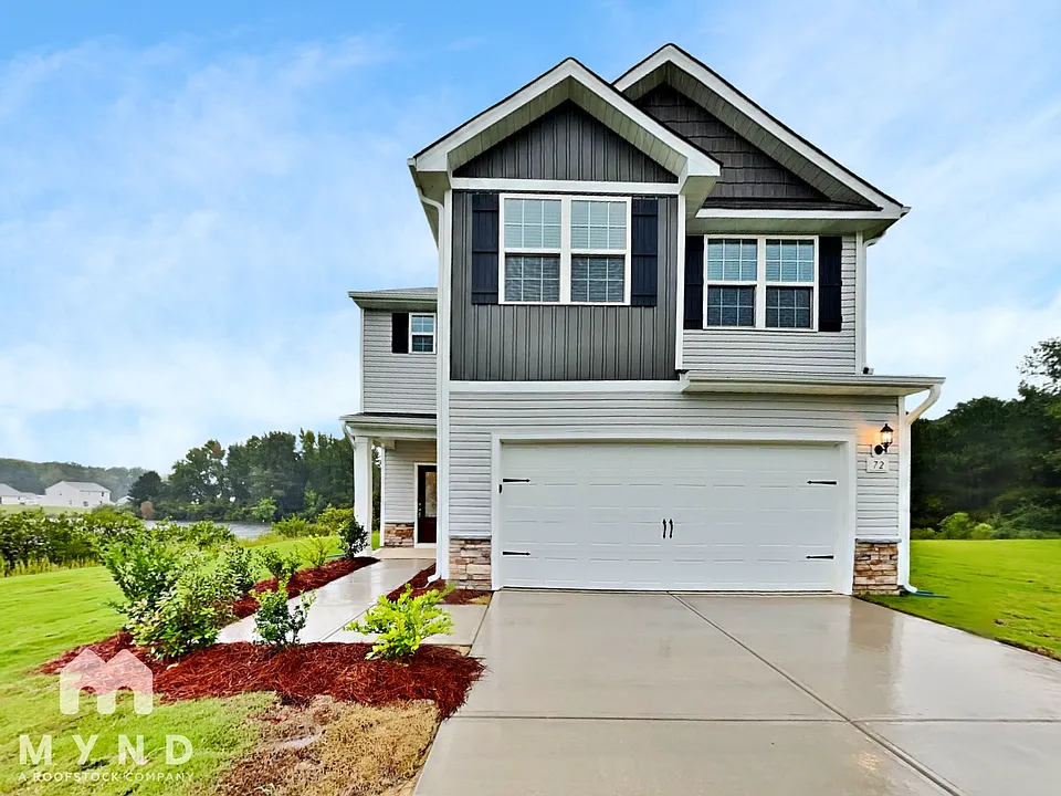 72 Royal Meadow Dr