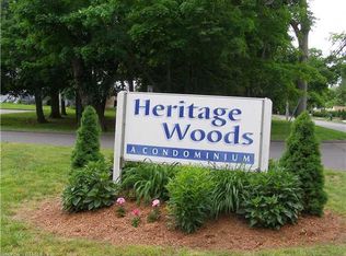 60 Heritage Woods #60, Wallingford, CT 06492