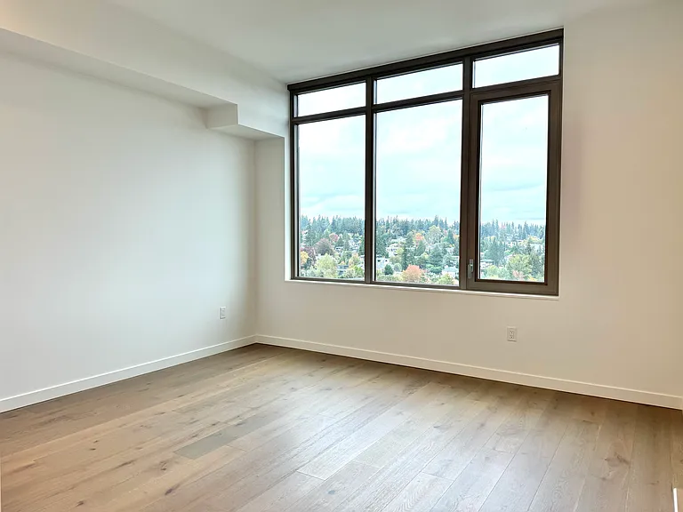 10232 NE 10th St #1106 — Photo 5
