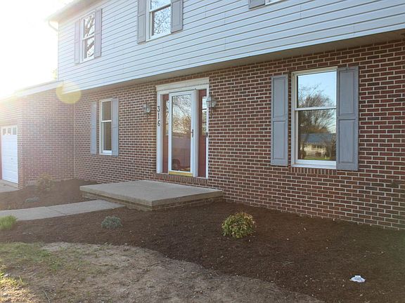 3rd image of 316 Fairmont Dr