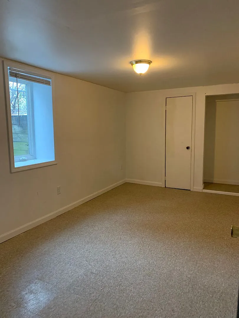Beautiful 6 bedroom house in Minneapolis!! — Photo 2