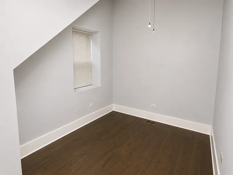 1722 West 21st Street — Photo 20