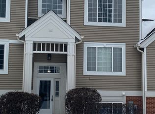 2205 Daybreak Dr, Aurora, IL 60503
