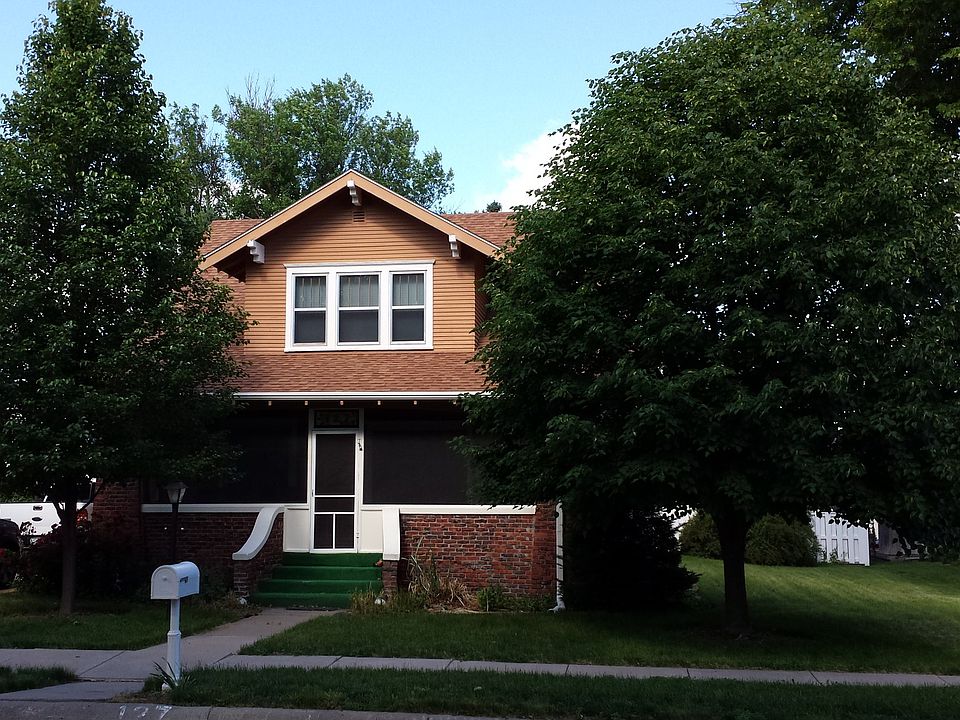 1st image of 127 Smith Ave