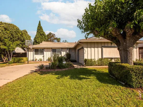 7030 3rd Pkwy, Sacramento, CA 95823
