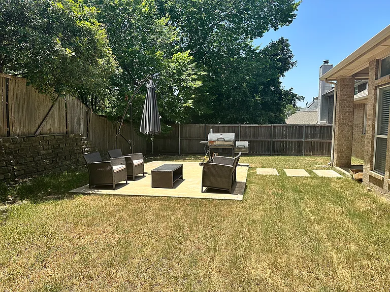 2506 Spring Hill Ln — Photo 26