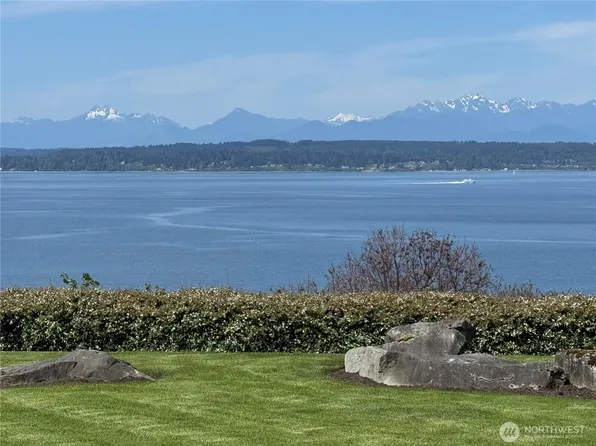 18633 17th Avenue NW, Shoreline, WA 98177
