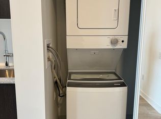 2782 Barton St E #411, Hamilton, ON L8E0L3