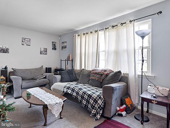 2nd image of 26 E Shady Dr