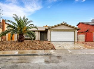 7285 Bridgeview Ave, Spring Valley, NV 89147