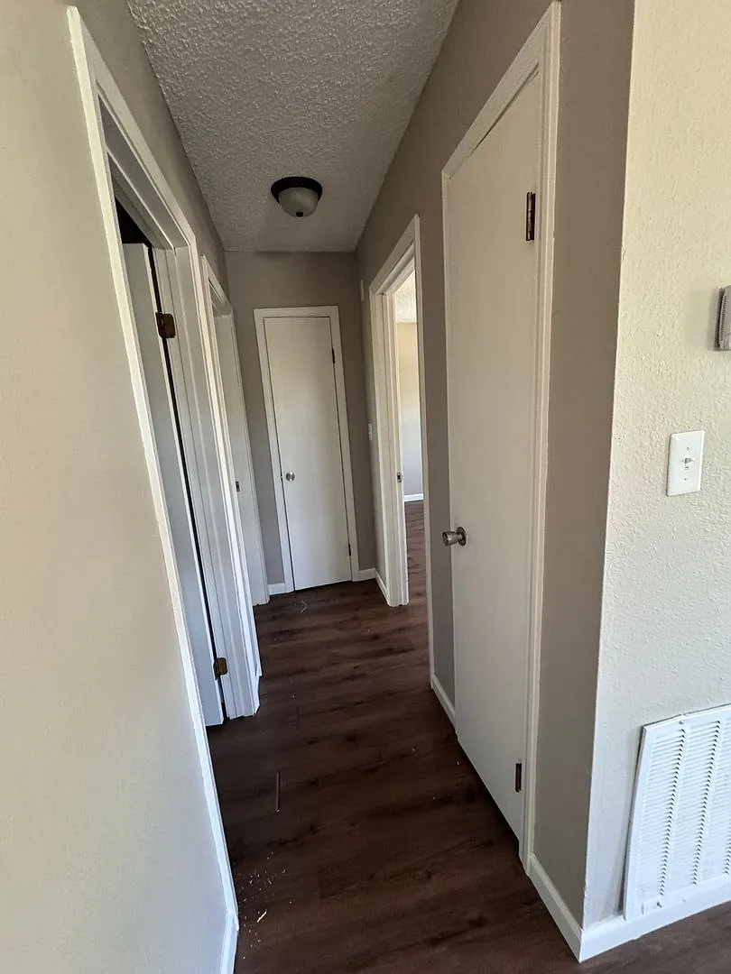 330 Timothy Lane, Kirbyville — Photo 2