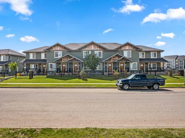 3390 E 72nd Ave #30, Lloydminster, AB T9V 3S4