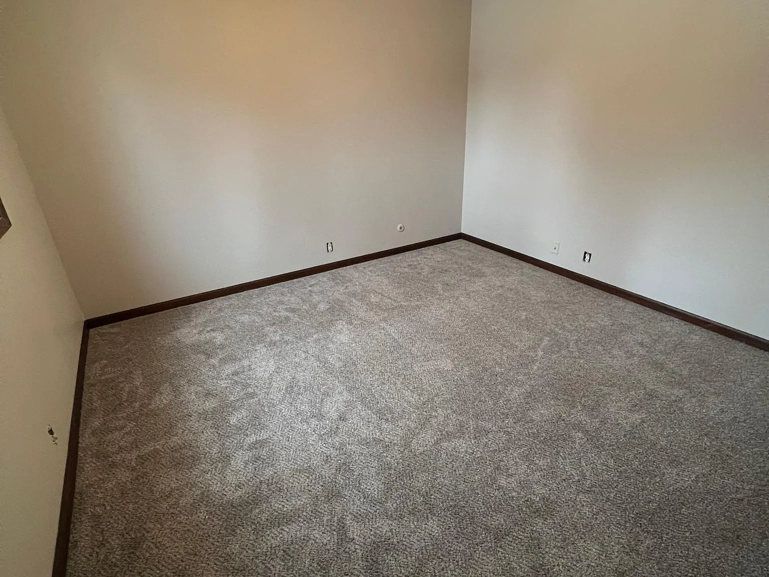 1026 State St — Photo 4