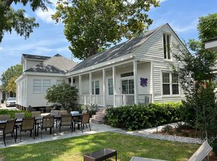 1019 Adams St #A, New Orleans, LA 70118