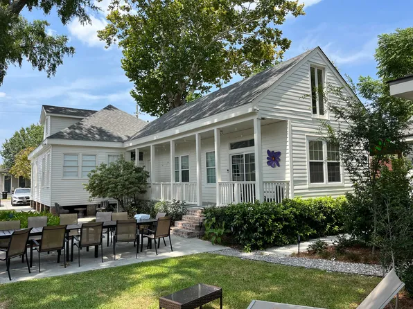 1019 Adams St #A, New Orleans, LA 70118