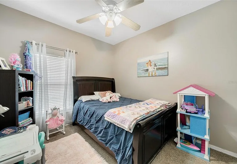 318 Clydesdale Cir — Photo 12