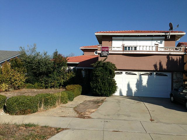 1st image of 3010 Abelia Ct
