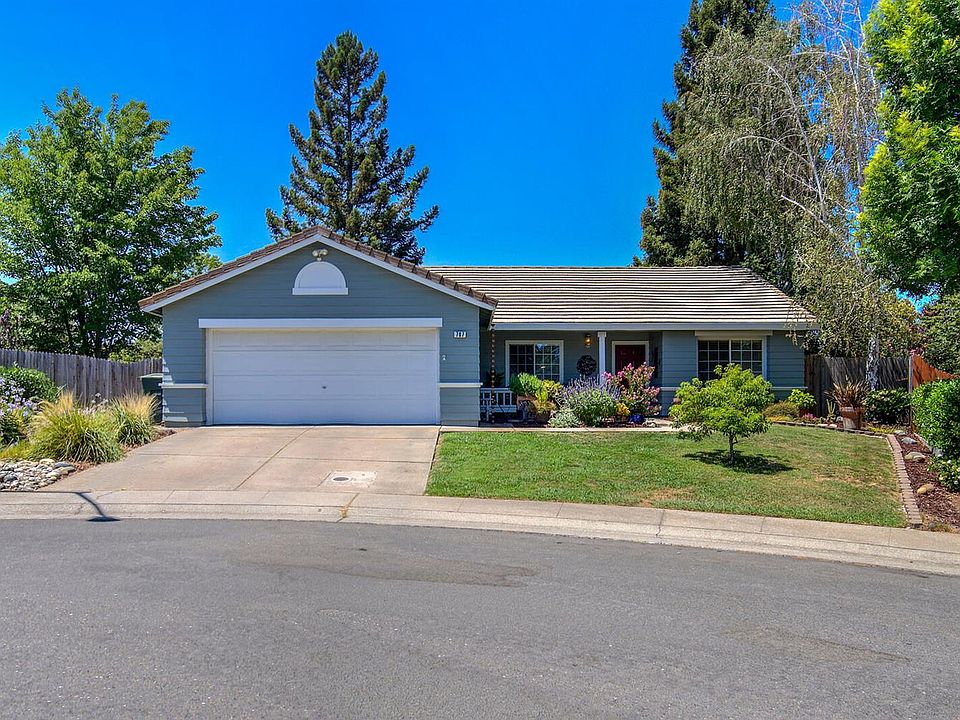 1st image of 707 Troon Ct