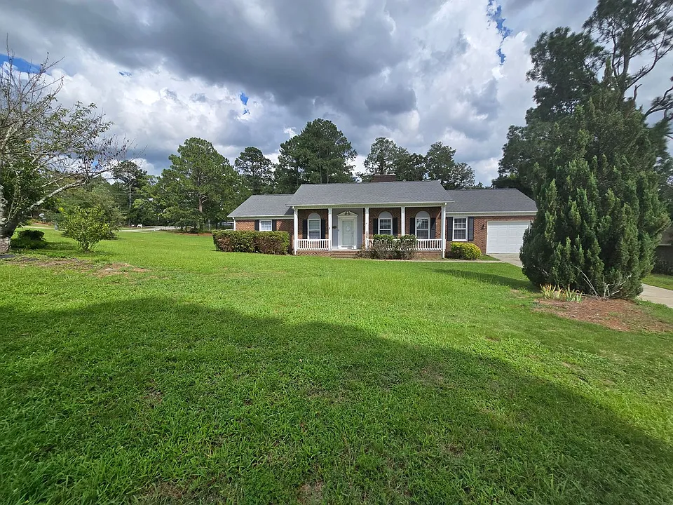 7028 Lure Ct