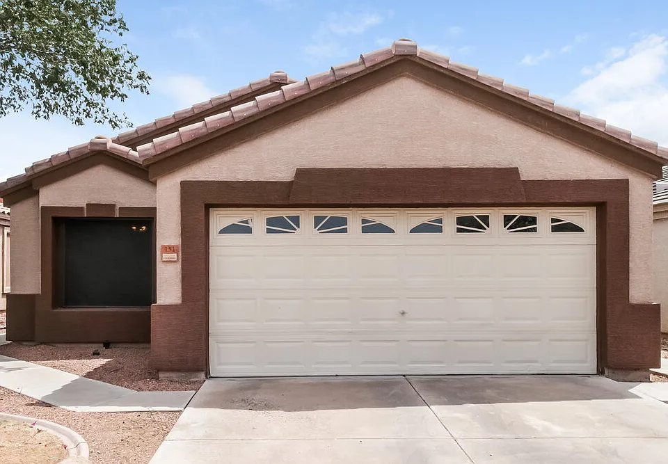 151 S Parkwood
