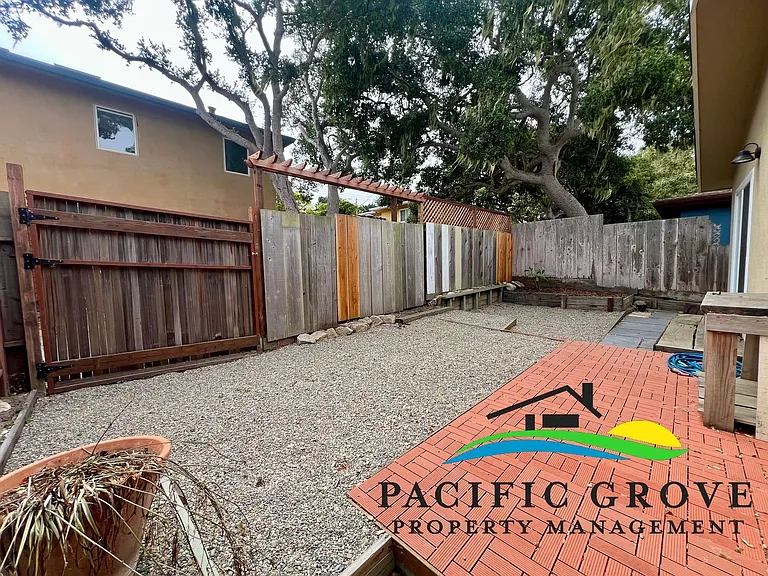 821 2nd St — Photo 44