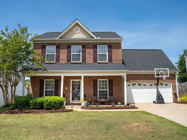 242 Dartmoor Dr, Spartanburg, SC 29301