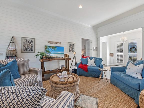 5th image of 10001 St Moritz DR