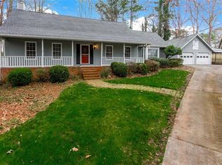 2183 Kinridge Rd, Marietta, GA 30062