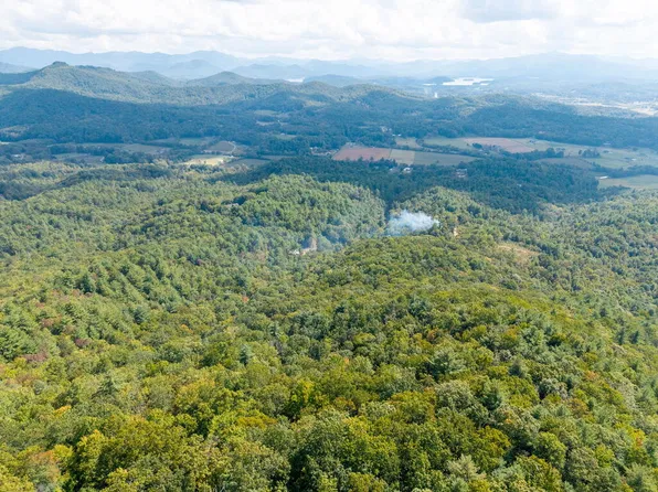 0 Hillbilly Holler, Hayesville, NC 28904