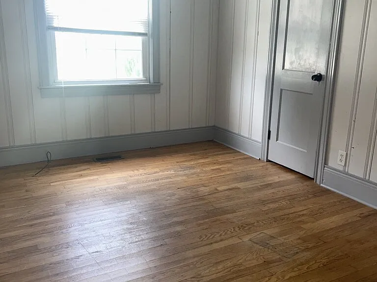 22 Simmons Ave — Photo 3
