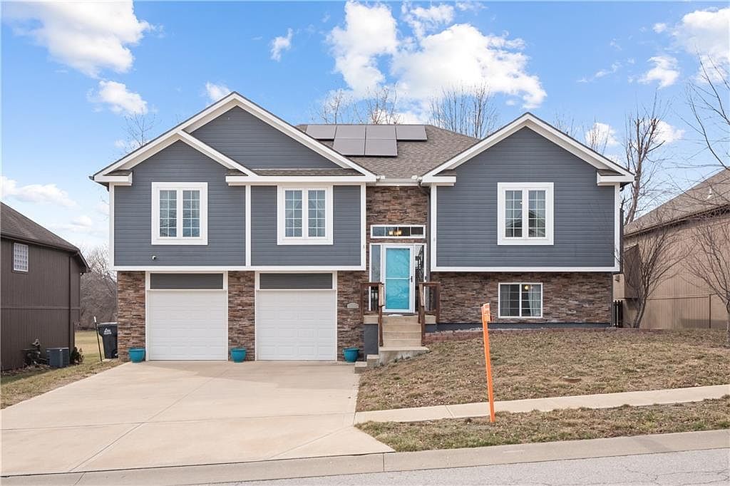1607 NW Pond Ave, Grain Valley, MO 64029 Zillow