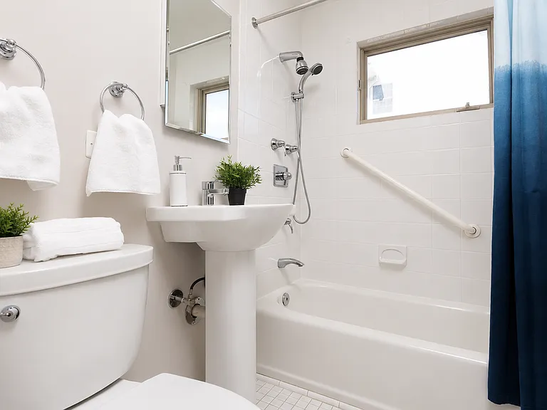 Full bath