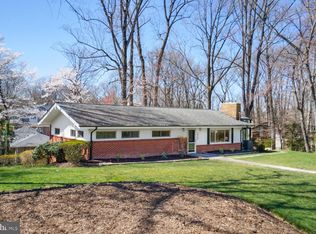 3900 Millcreek Dr, Annandale, VA 22003