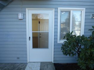 215 8th St SE #C, Auburn, WA 98002