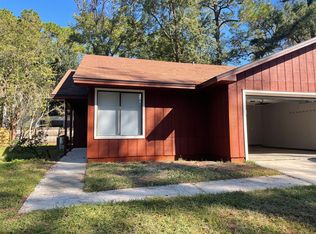 463 Newport Dr, Orange Park, FL 32073