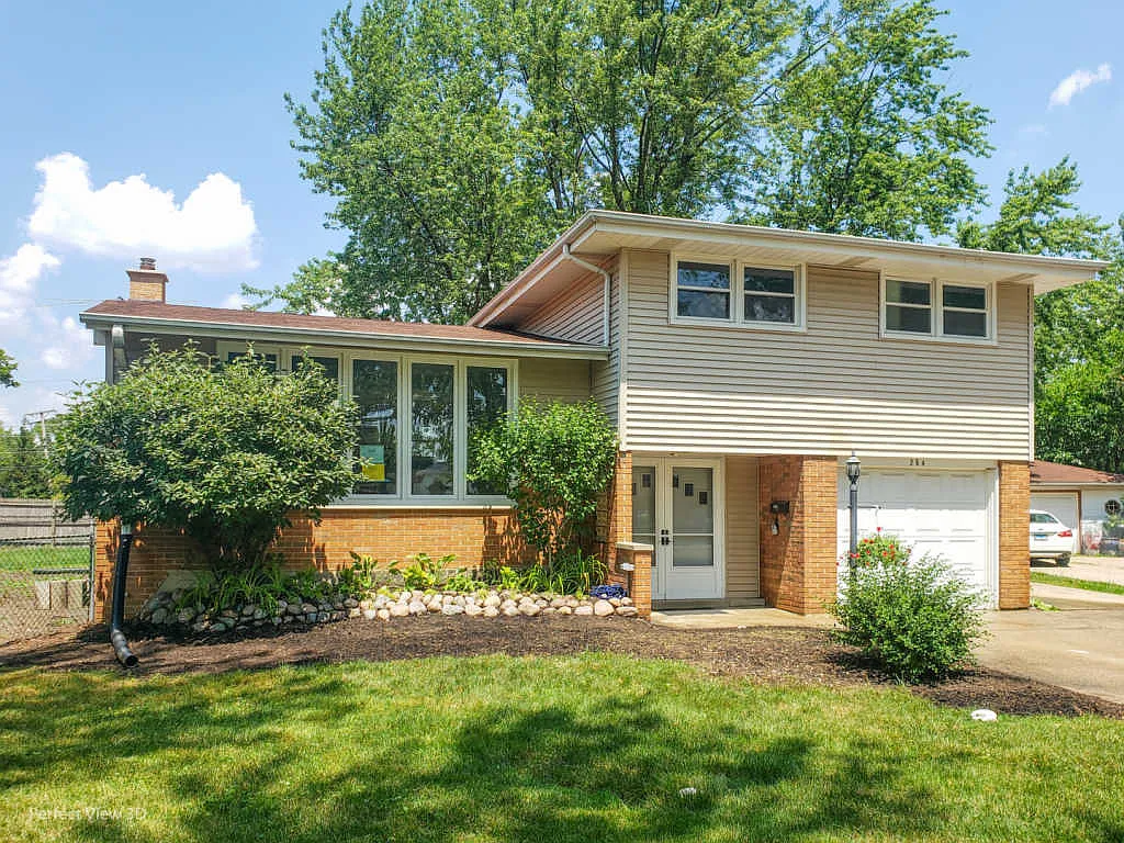 284 Lynn Ct photo 1