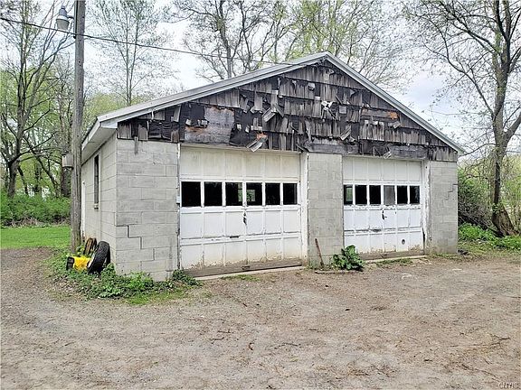2nd image of 5 Greenwich St